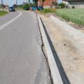 Na terenie Powiatu powstają nowe chodniki i ciągi pieszo -...