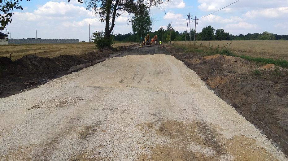 Przebudowa drogi powiatowej nr 2917E na odcinkach Katarzynów - Felicjanów i Erazmów - Lisowice rozpoczęta!